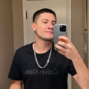 Meet your Posher, Hugo